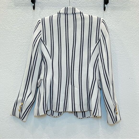 Zara Woman Striped Textured Single Button Blazer in Ivory and Navy size Small - Picture 3 of 14